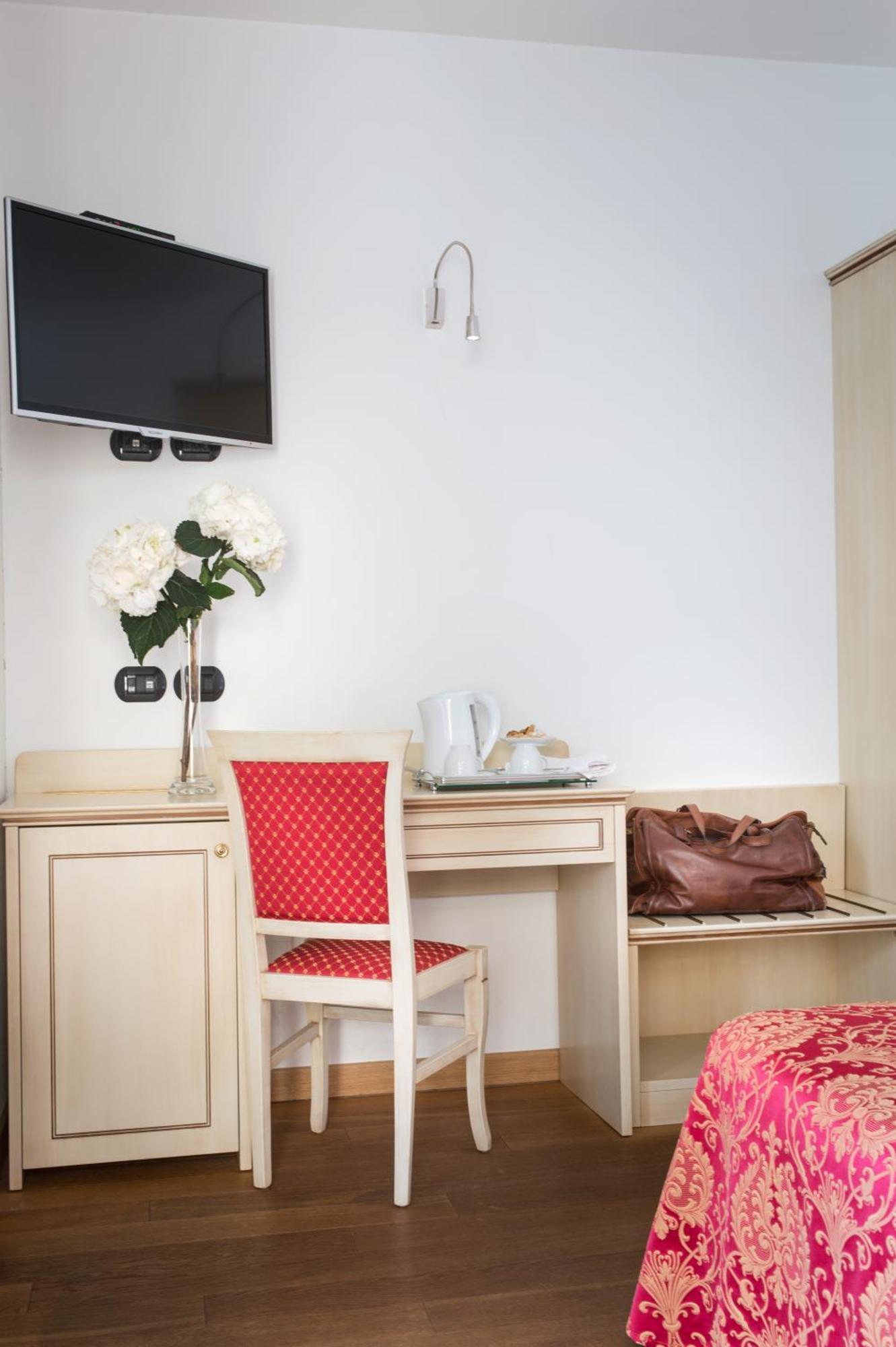Hotel La Villetta Calenzano Eksteriør billede